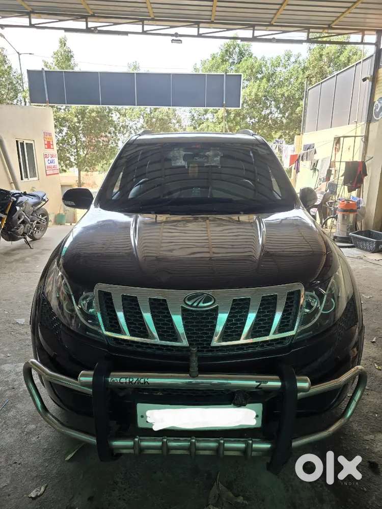 Mahindra Xuv500 2013 Diesel 140000 Km Driven
