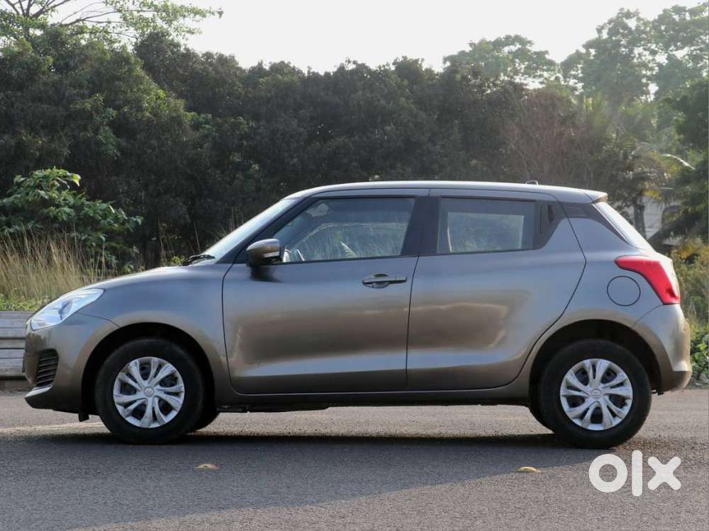 Maruti Suzuki Swift 1.2 Vxi (o), 2022, Petrol