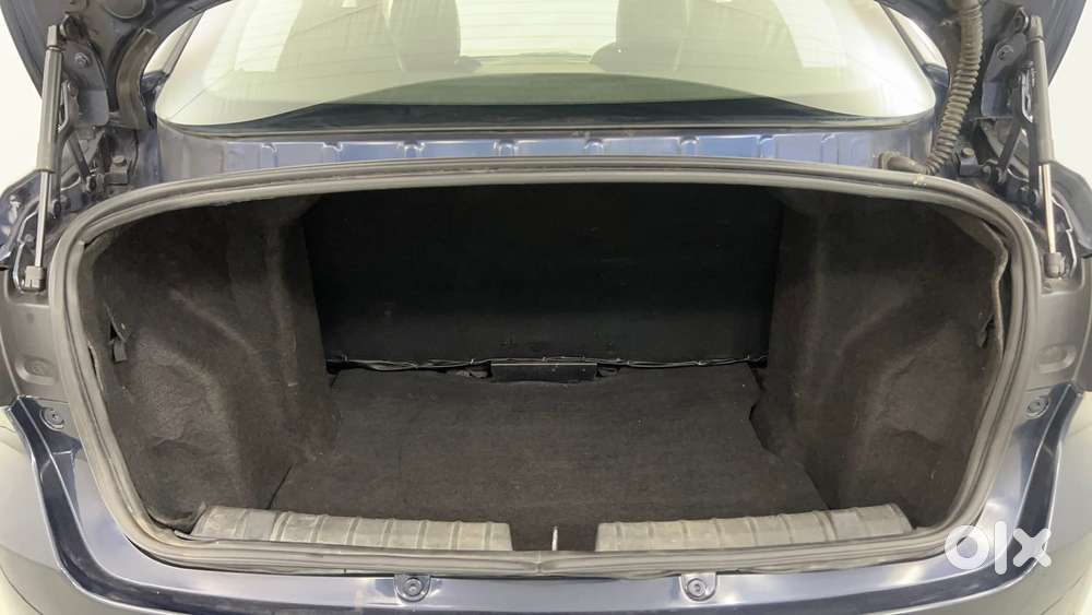 Tata Tigor Xza, 2018, Petrol