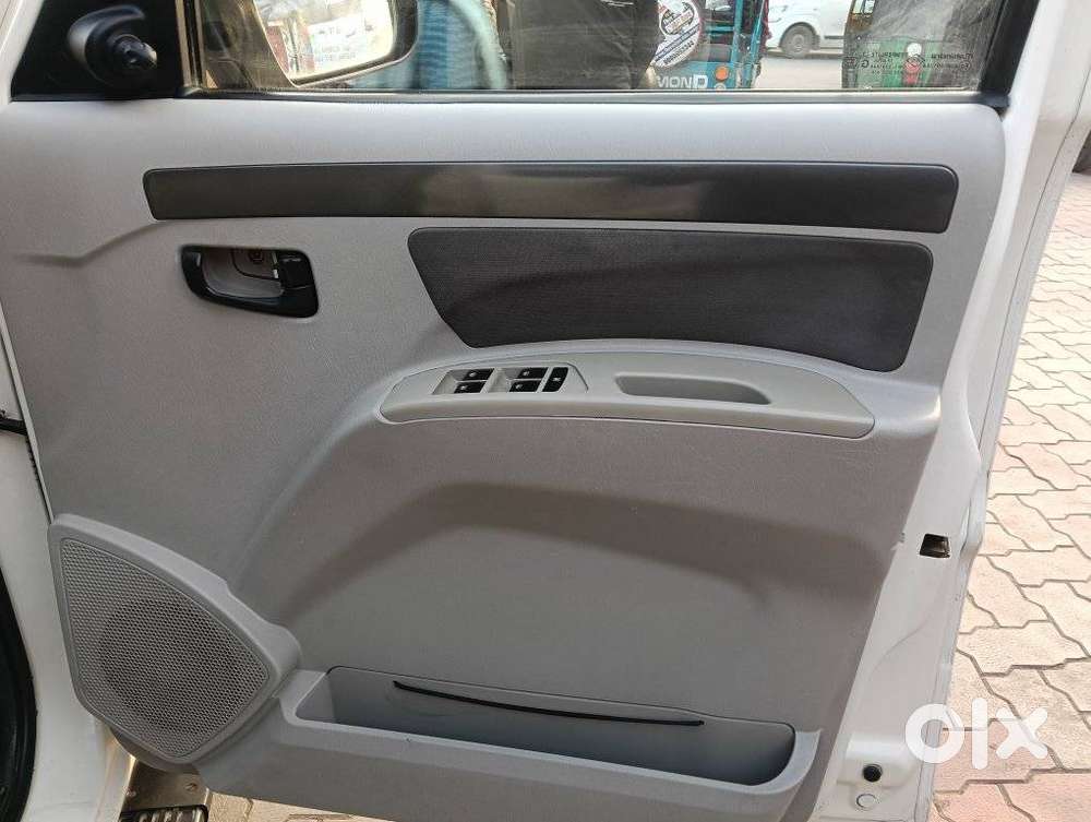 Mahindra Scorpio S6 Plus, 2016, Diesel