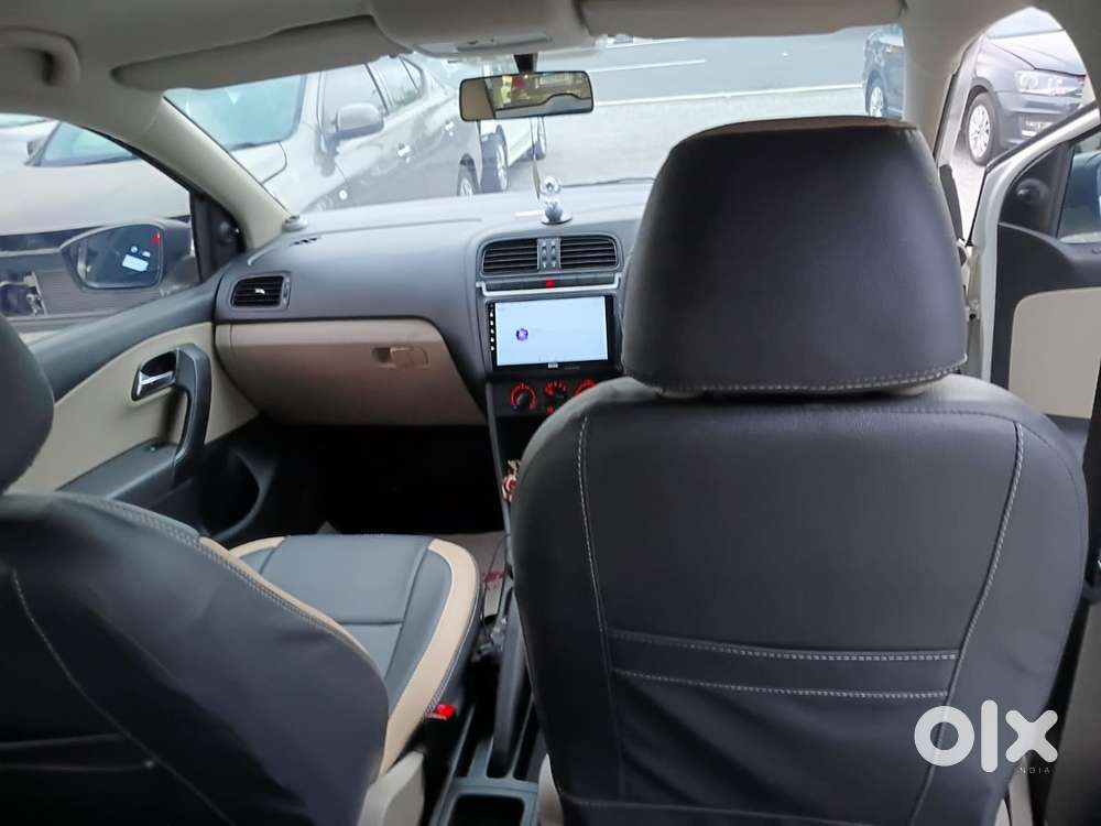 Volkswagen Polo Petrol 2011