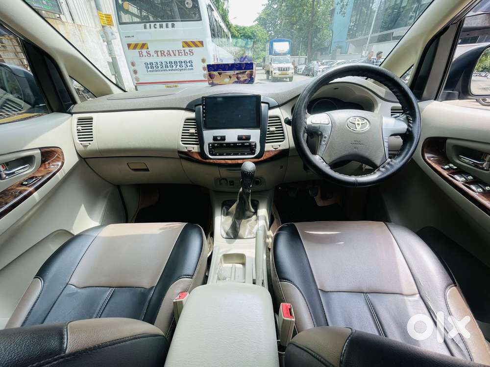 Toyota Innova 2.5 V 7 Str, 2014, Diesel