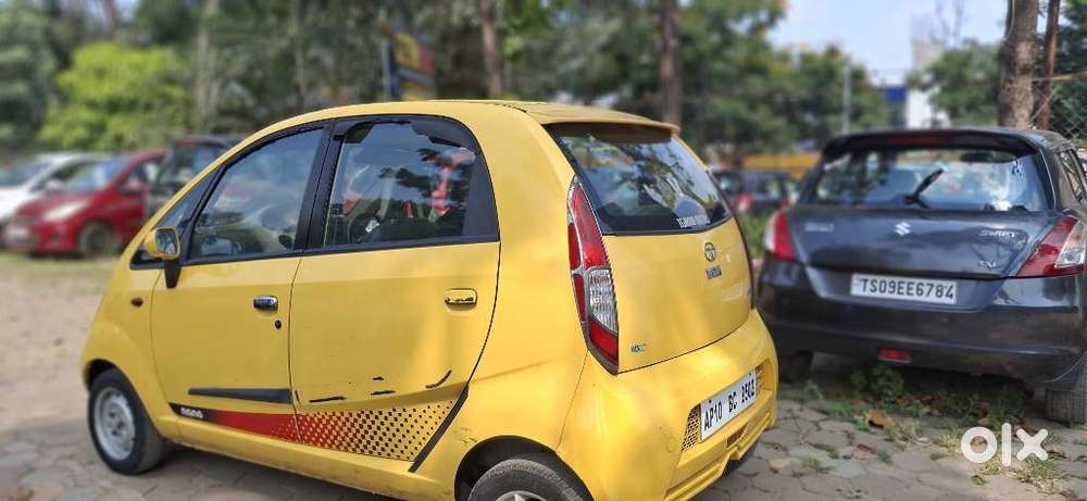 Tata Nano Xe, 2013, Petrol