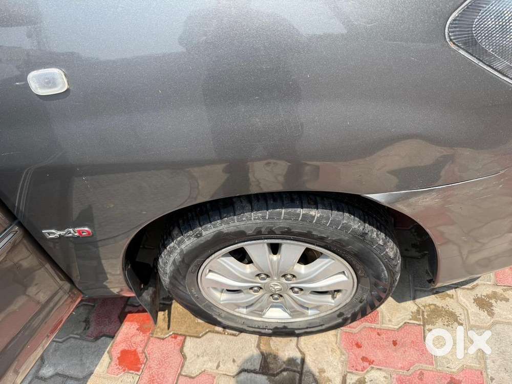 Toyota Innova 2011 Diesel 125783 Km Driven