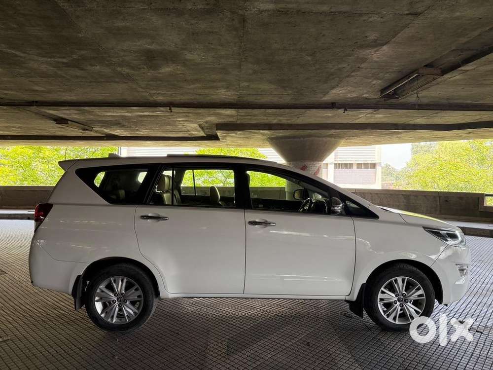 Toyota Innova Crysta 2020 Diesel Bs6 Well Maintained