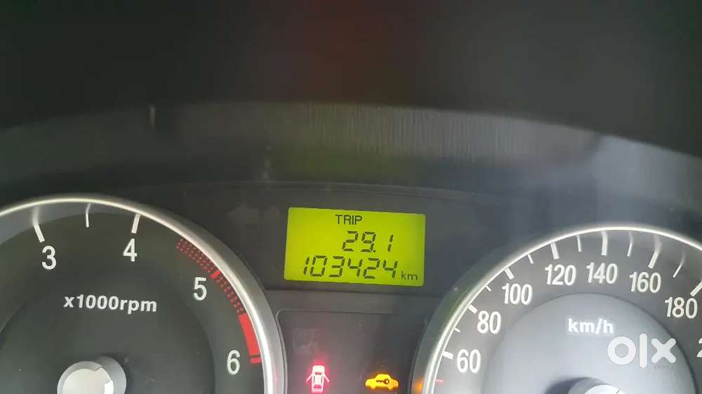 Hyundai Verna Crdi Sx Vgt 2009 Model