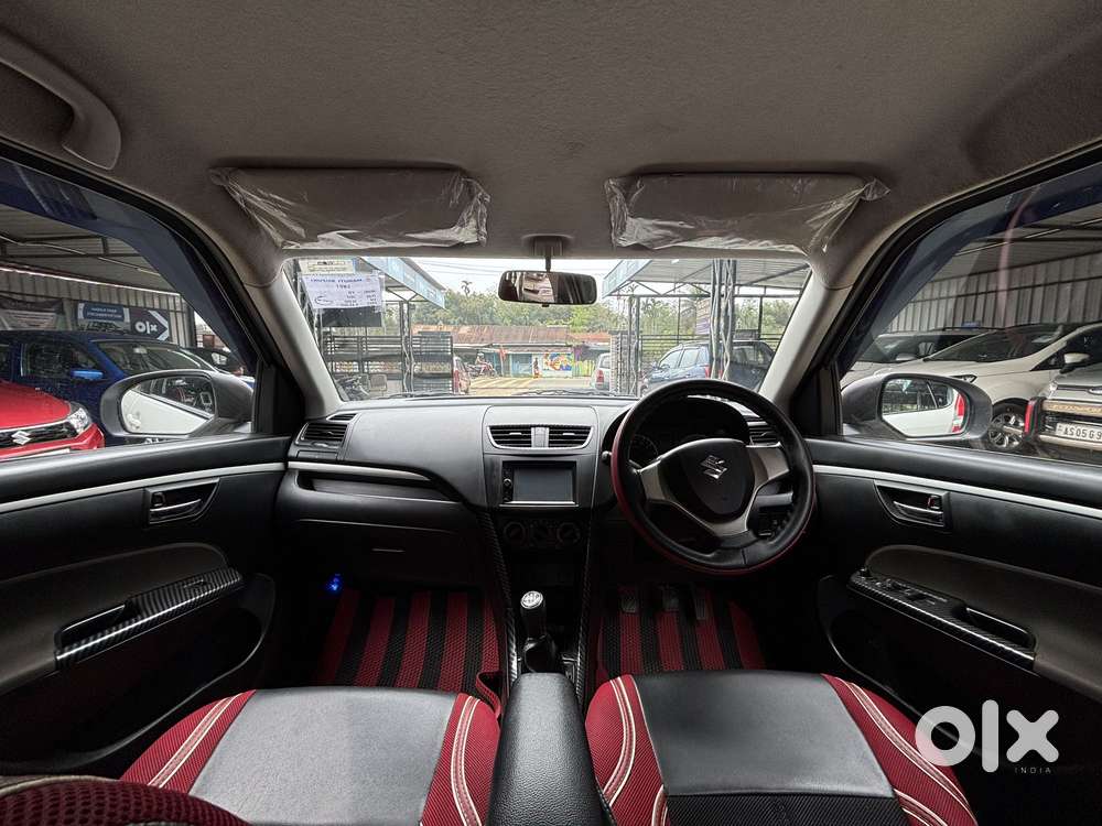 Maruti Suzuki Swift Vxi + Manual, 2017, Petrol