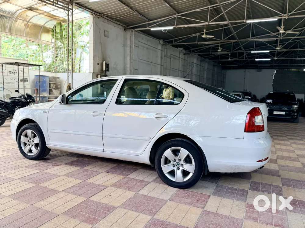 Skoda Laura, 2012, Diesel