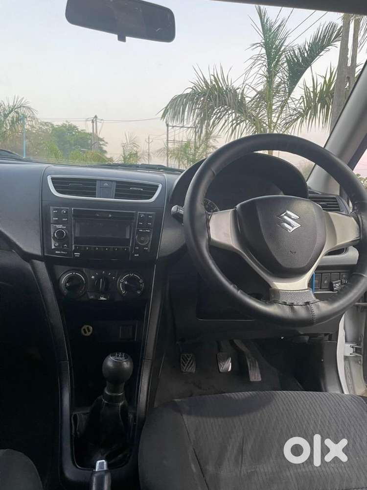 Maruti Suzuki Swift 2014 Cng & Hybrids Well Maintained