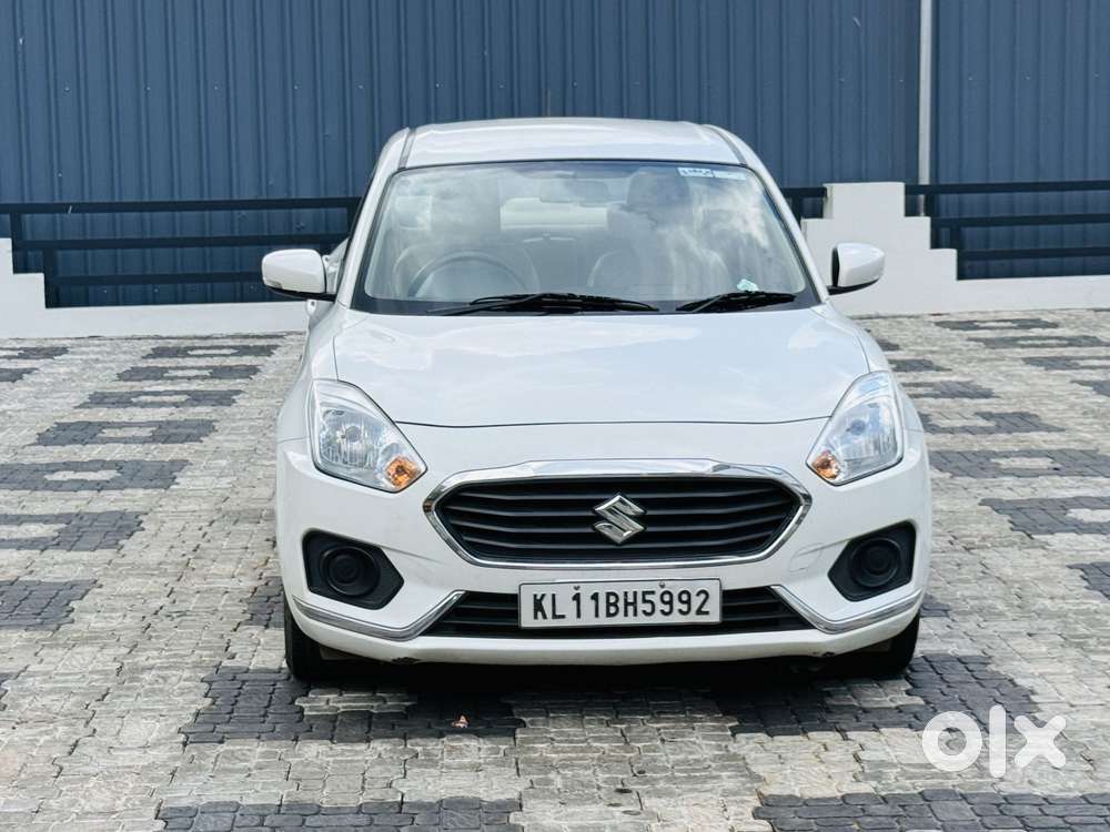 Maruti Suzuki Swift Dzire Vxi(o) Mt, 2017, Petrol