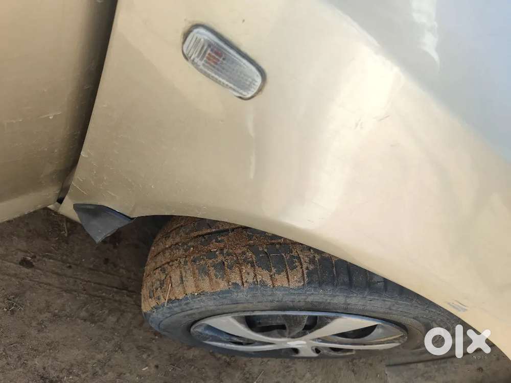 Honda City Zx 2006 Cng & Hybrids 130000 Km Driven