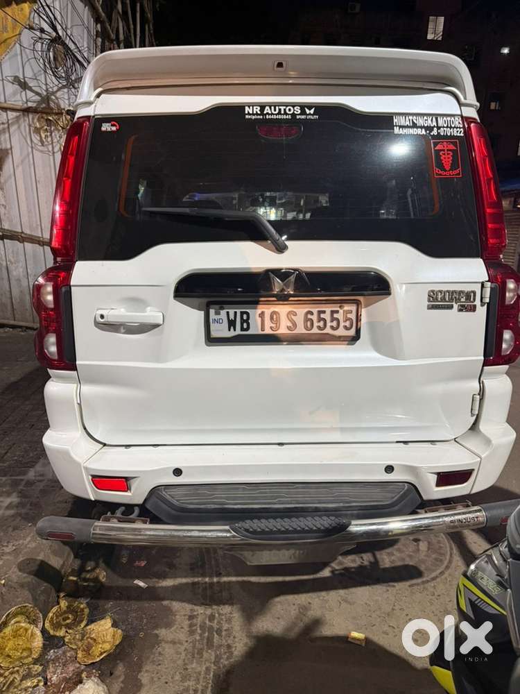 Mahindra Scorpio Classic 2025 Diesel Manual