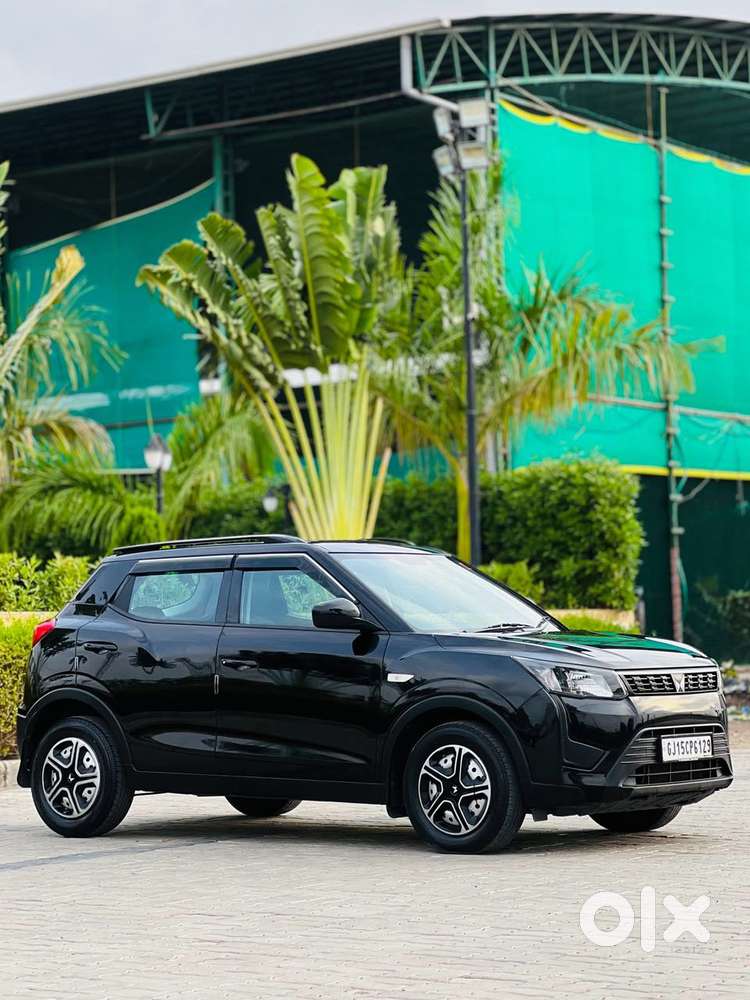 Mahindra Xuv300 W4, 2024, Petrol