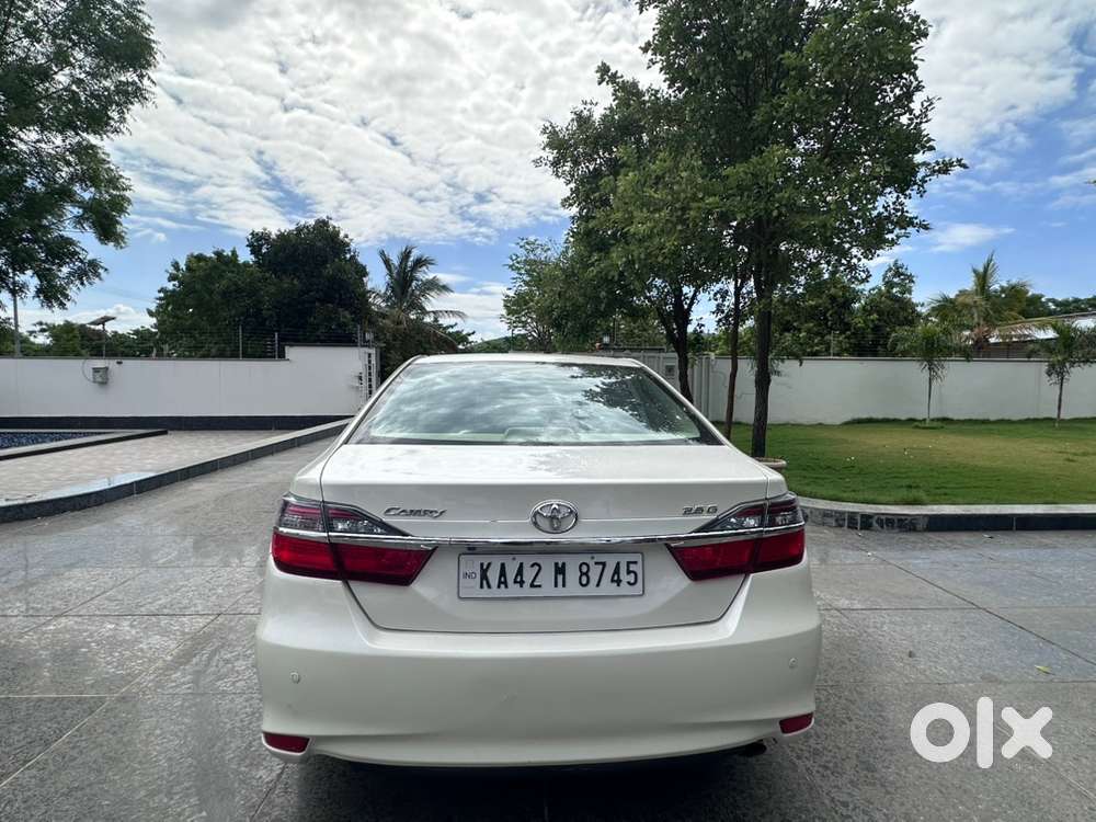 Toyota Camry Petrol 2017