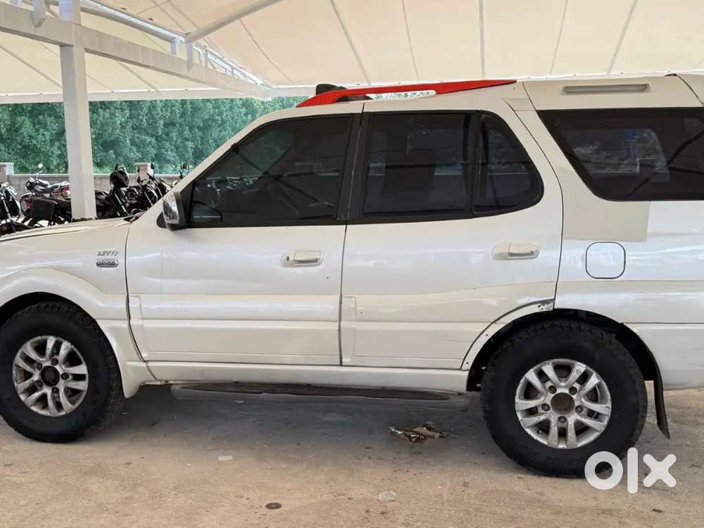 Tata Safari Dicor Vx 2011