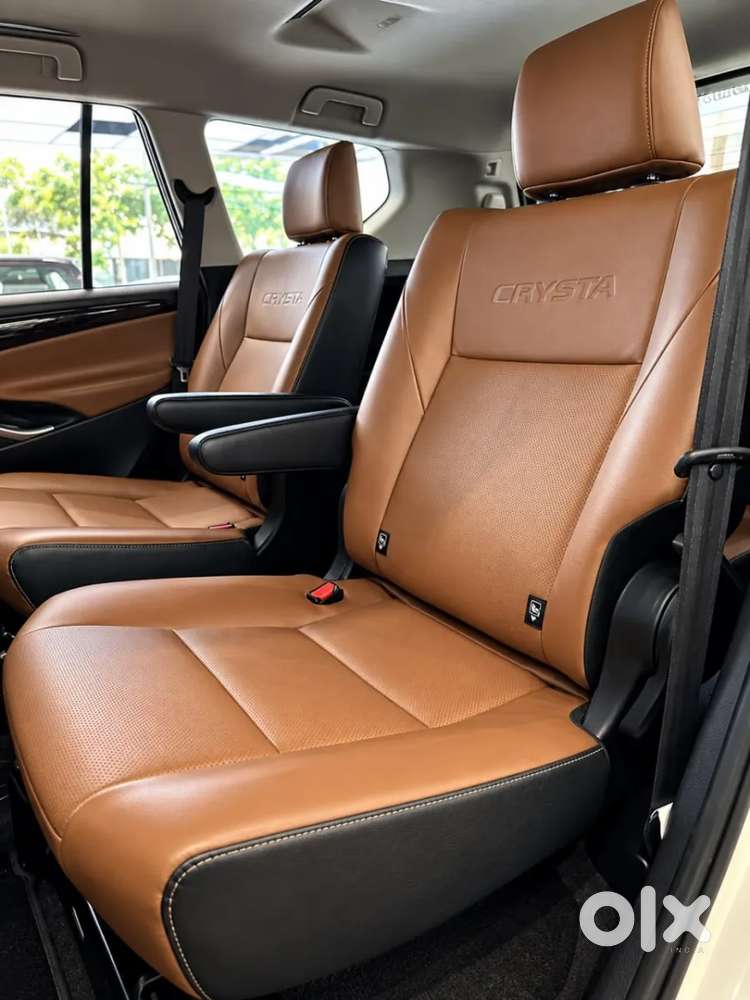 Toyota Innova Crysta [2020-ongoing] 2.4 Zx 7 Str, 2022, Diesel