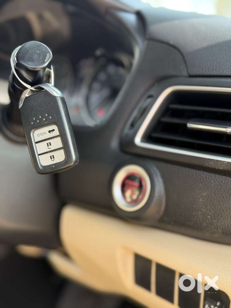 Honda Amaze 2nd Gen Vx, 2021, Petrol