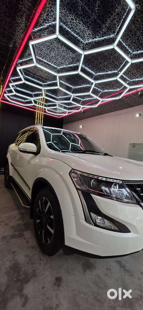 Mahindra Xuv500 W11 Option, 2019, Diesel