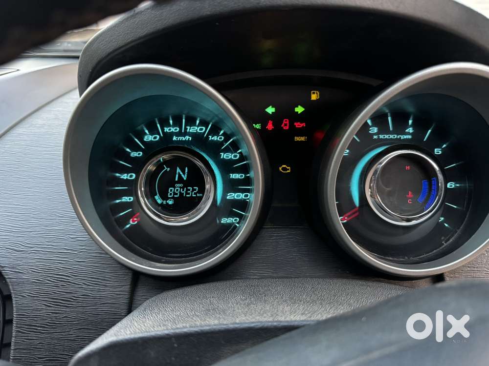 Mahindra Xuv500 2.2 W10, 2016, Diesel