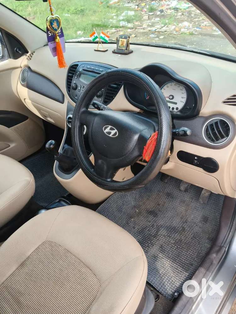 Hyundai I10 Sportz Petrol 2010