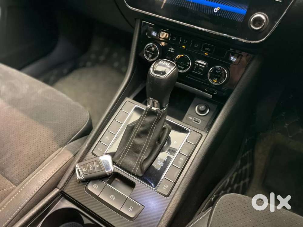 Skoda Superb, 2020, Petrol