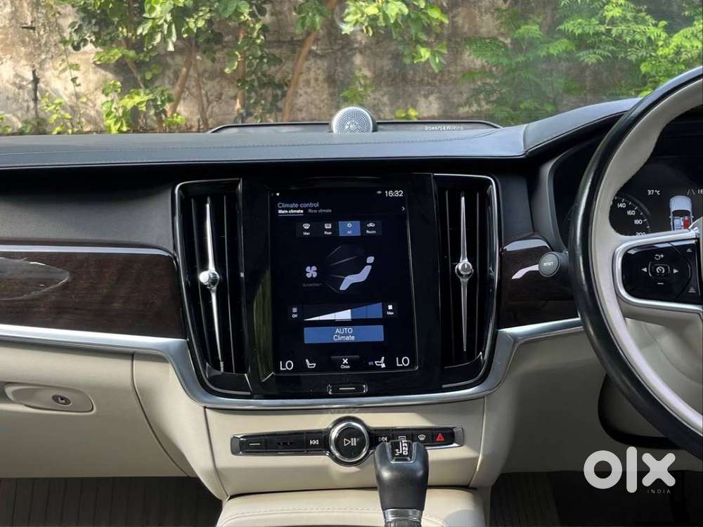 Volvo S90 D4 Inscription, 2018, Diesel