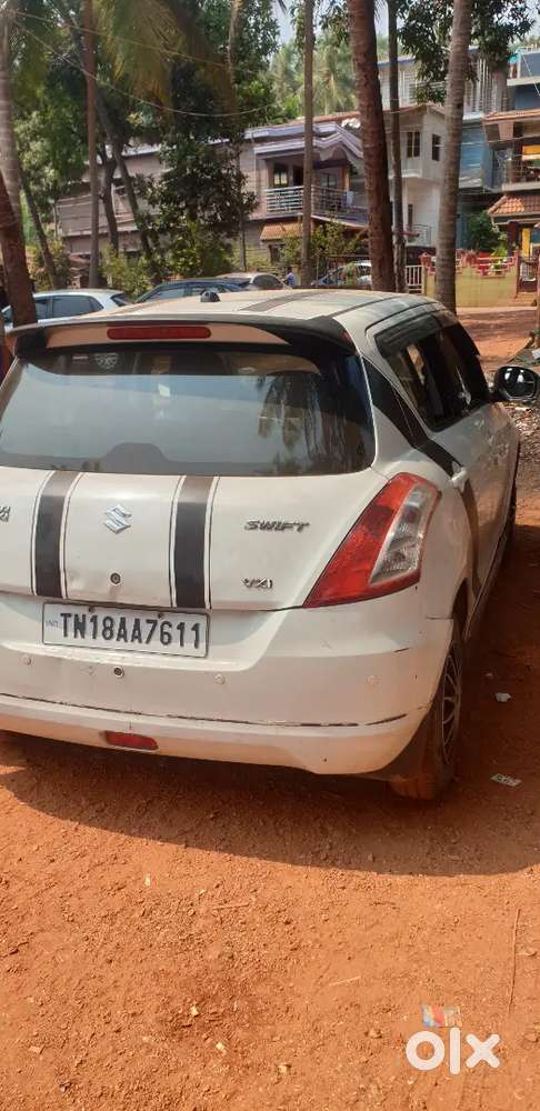 Maruti Suzuki Swift 2014 Petrol 96000 Km Driven