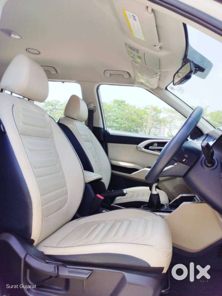 Kia Carens 1.4 Luxury Plus 6 Str, 2023, Petrol