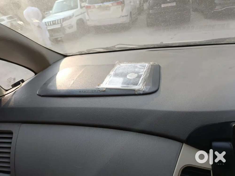 Toyota Innova 2011 Just In 5