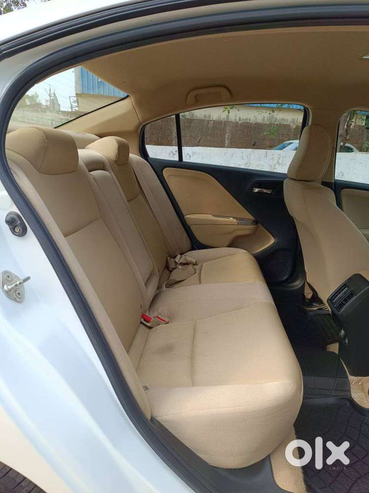 Honda City 2015-2017 I Vtec V, 2016, Petrol