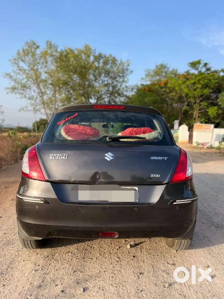 Maruti Suzuki Swift 2017 Diesel 176000 Km Driven