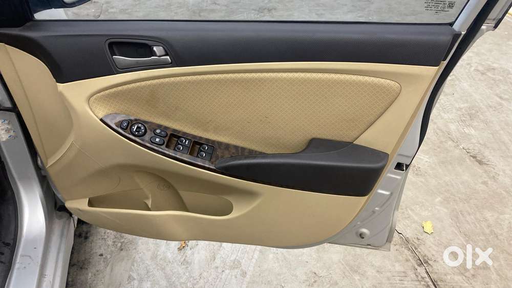 Hyundai Verna 1.6 Vtvt Sx, 2016, Petrol