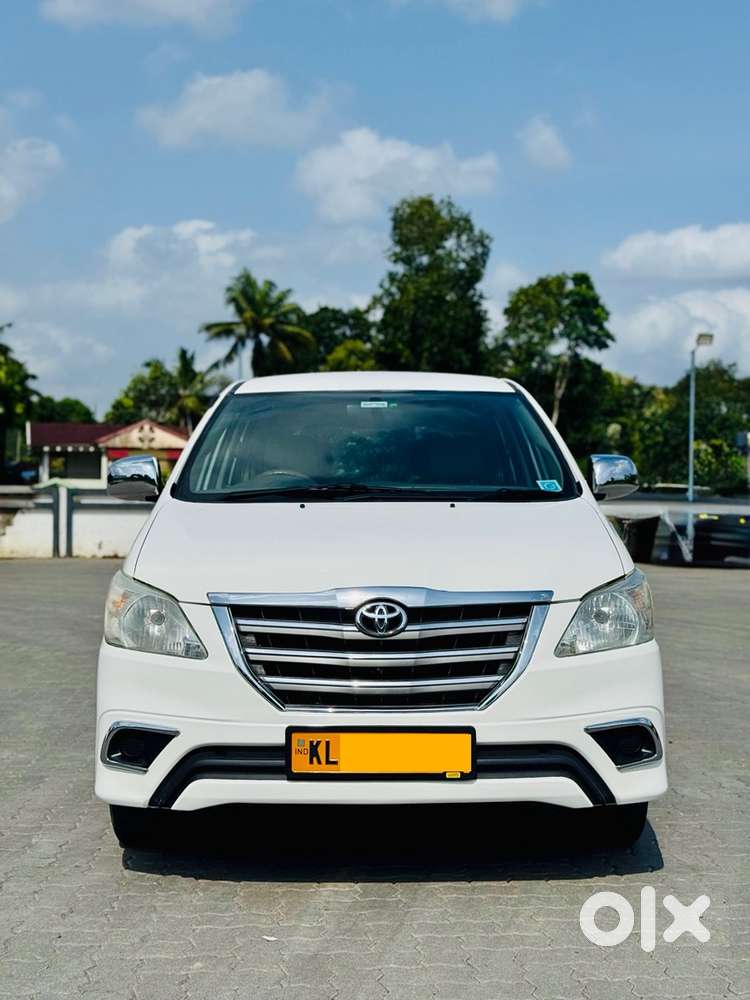 Toyota Innova Diesel 2014 Taxi Permit