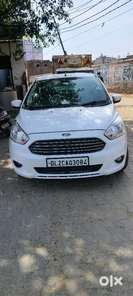 Ford Figo Aspire 2015 Cng & Hybrids 105000 Km Driven
