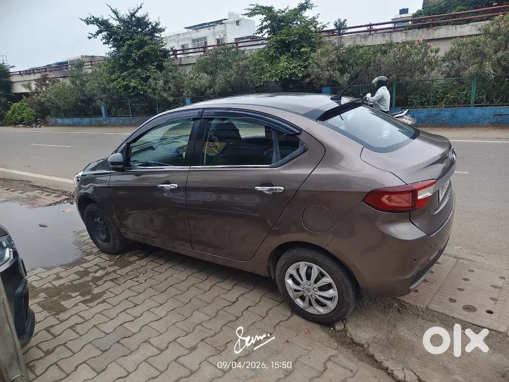 Tata Tigor Revotron Xe 2018