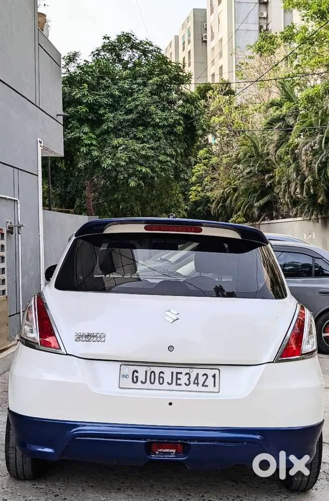 Maruti Suzuki Swift 2015 Diesel 84668 Km Driven