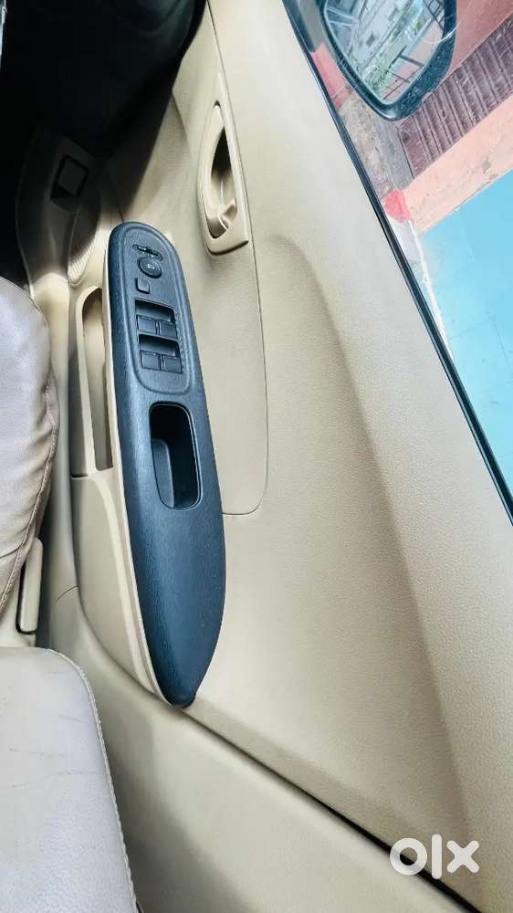 Honda Amaze 1.2 Petrol 2015 Single Owner