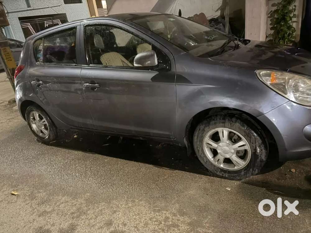 Hyundai I20 Sportz 2011