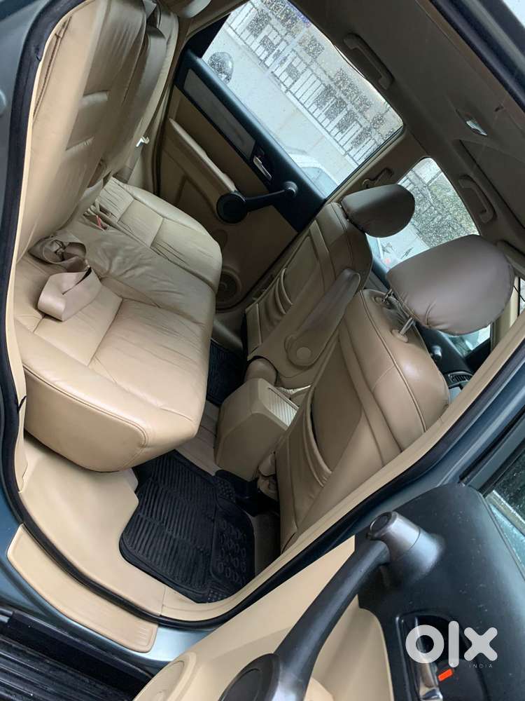 Honda Cr-v At With Sun Roof, 2010, Petrol