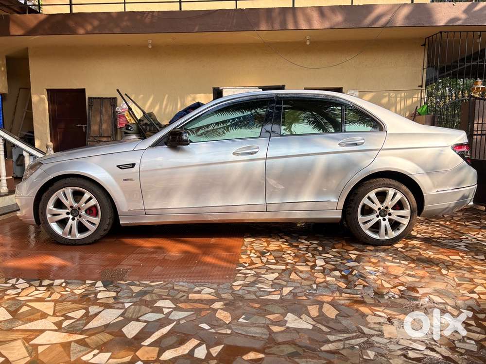 Mercedes-benz C-class 2011