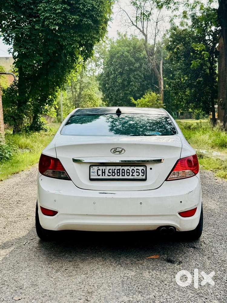 Hyundai Car Diesel 2012