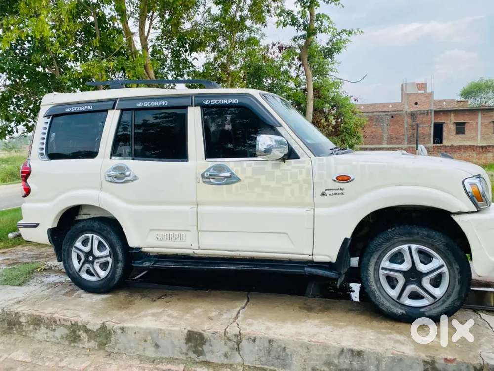 Mahindra Scorpio 2014