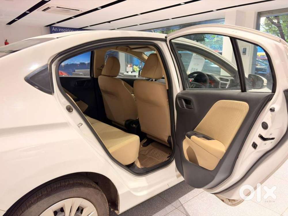 Honda City 2015-2017 I Vtec E, 2015, Petrol