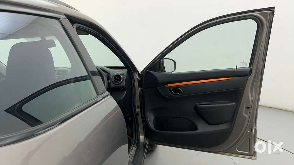 Renault Kwid 2019-ongoing 1.0 Climber Amt, 2017, Petrol