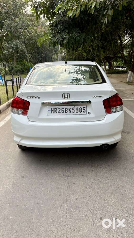 Honda City V Inspire, 2011, Petrol