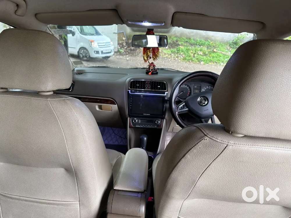 Skoda Rapid Elegance 2015 Diesel