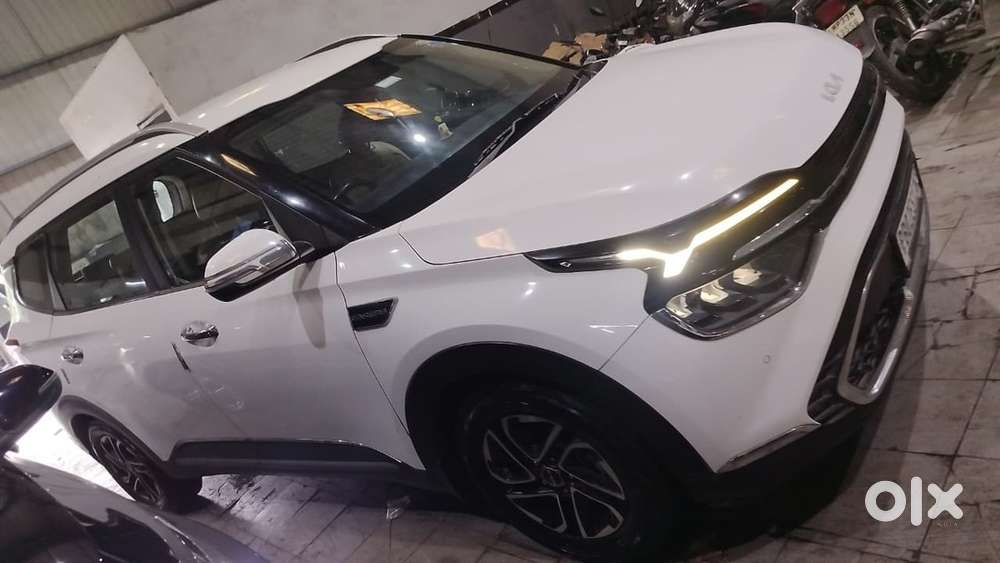 Kia Carens 1.4 Luxury 2023
