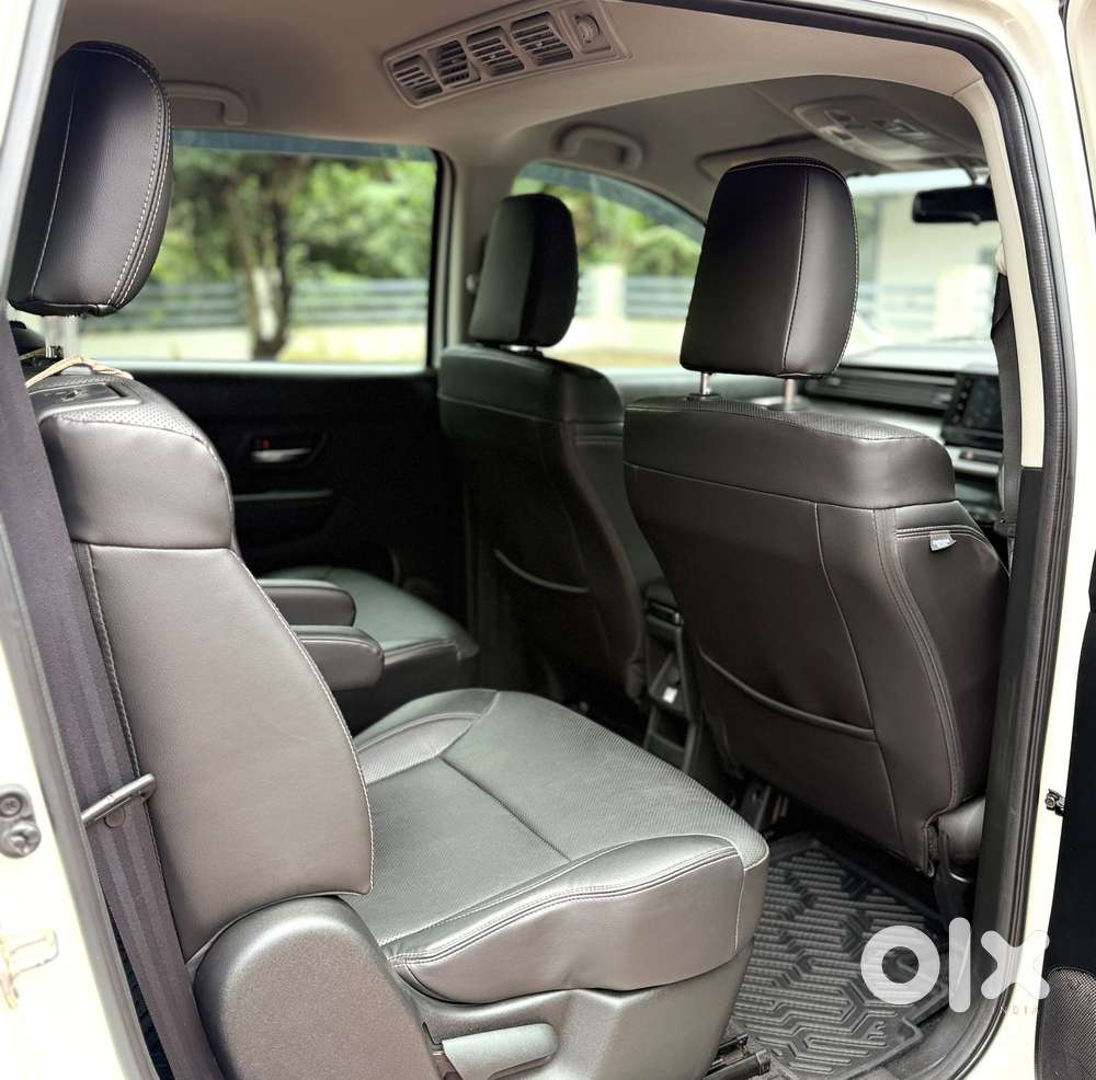 Maruti Suzuki Xl6 1.5 Alpha Plus At, 2022, Petrol