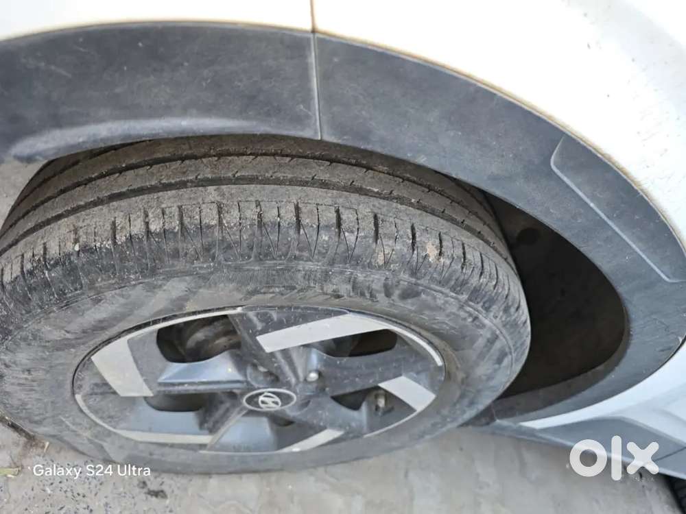 Hyundai Venue 2020 Diesel 93000 Km Driven , Tiptop Condition