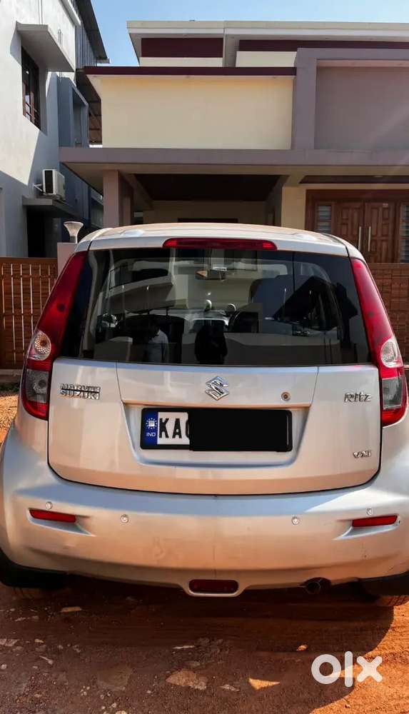Maruti Ritz Vxi 2011